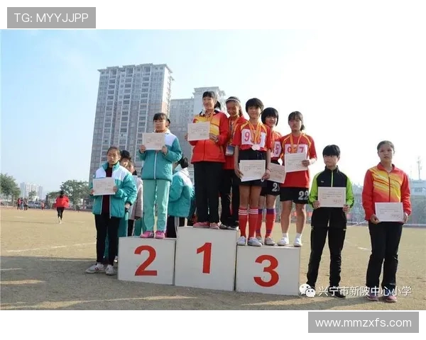 南京街舞队在极限运动会中的灵活性表现精彩点评与分析