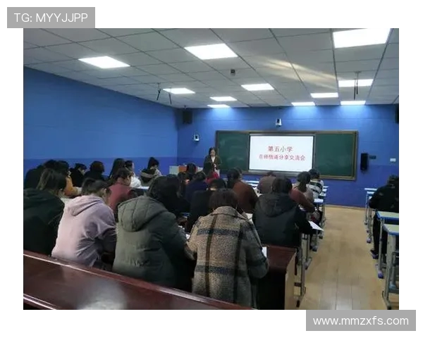 王丽独家揭秘足球技巧与心得分享助你提升球技的秘诀